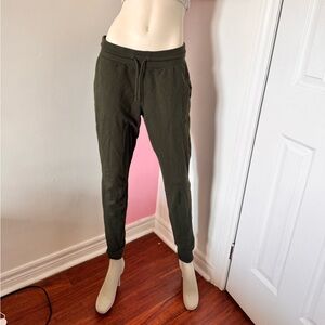 Women’s Green Joggers With Drawstrings
